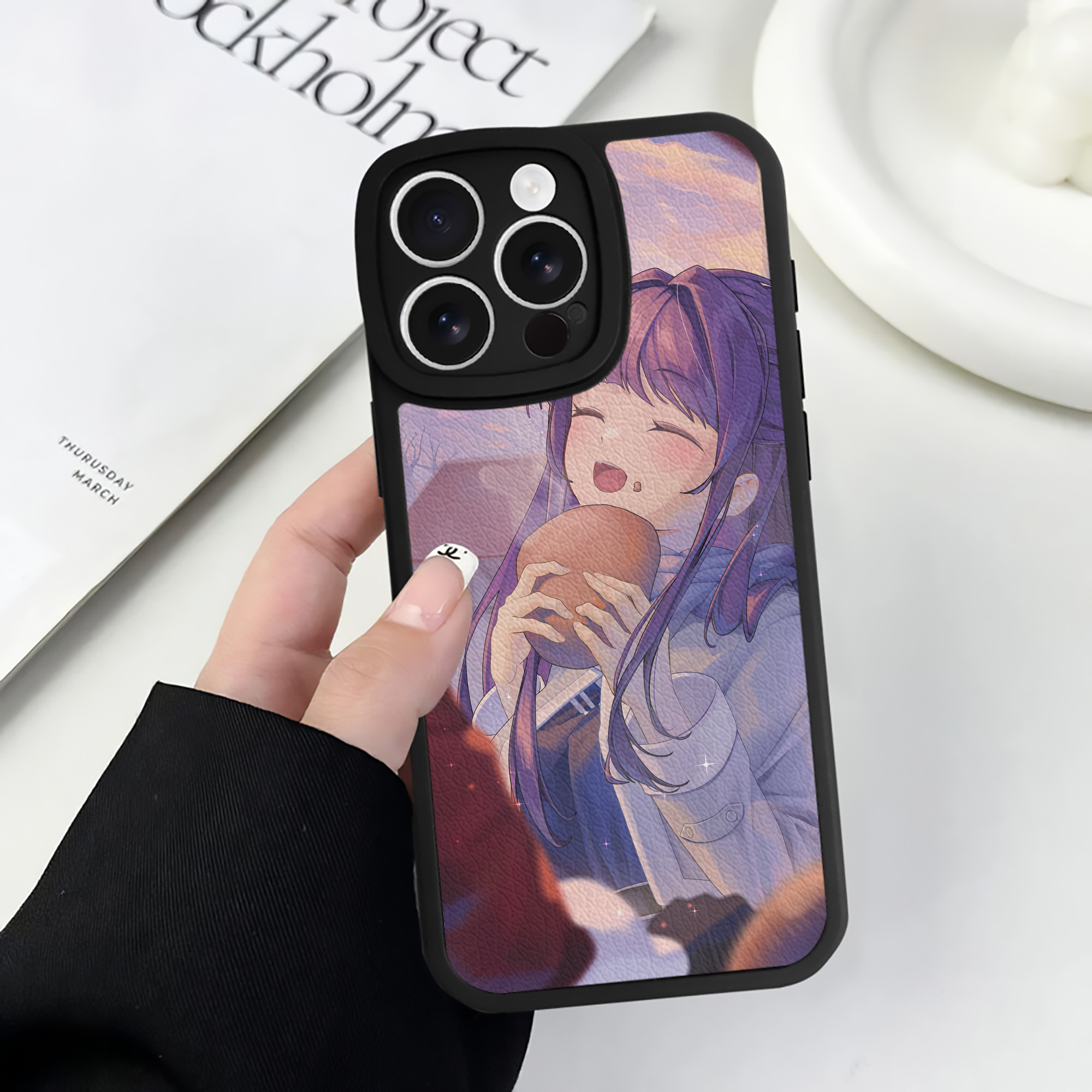 （画像用） 葬送のフリーレン Frieren 【iPhone 16シリーズ対応】シリコンスマホケース（レザー調） 材質：シリコン